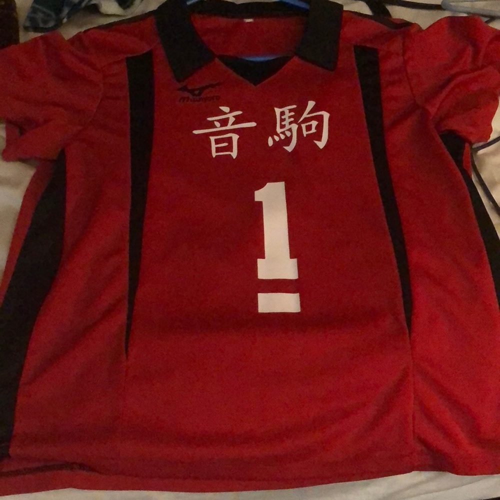 Mizuno Soccer Jersey Asian Graphic #1 Mens Medium Black White and Red Mint Cond